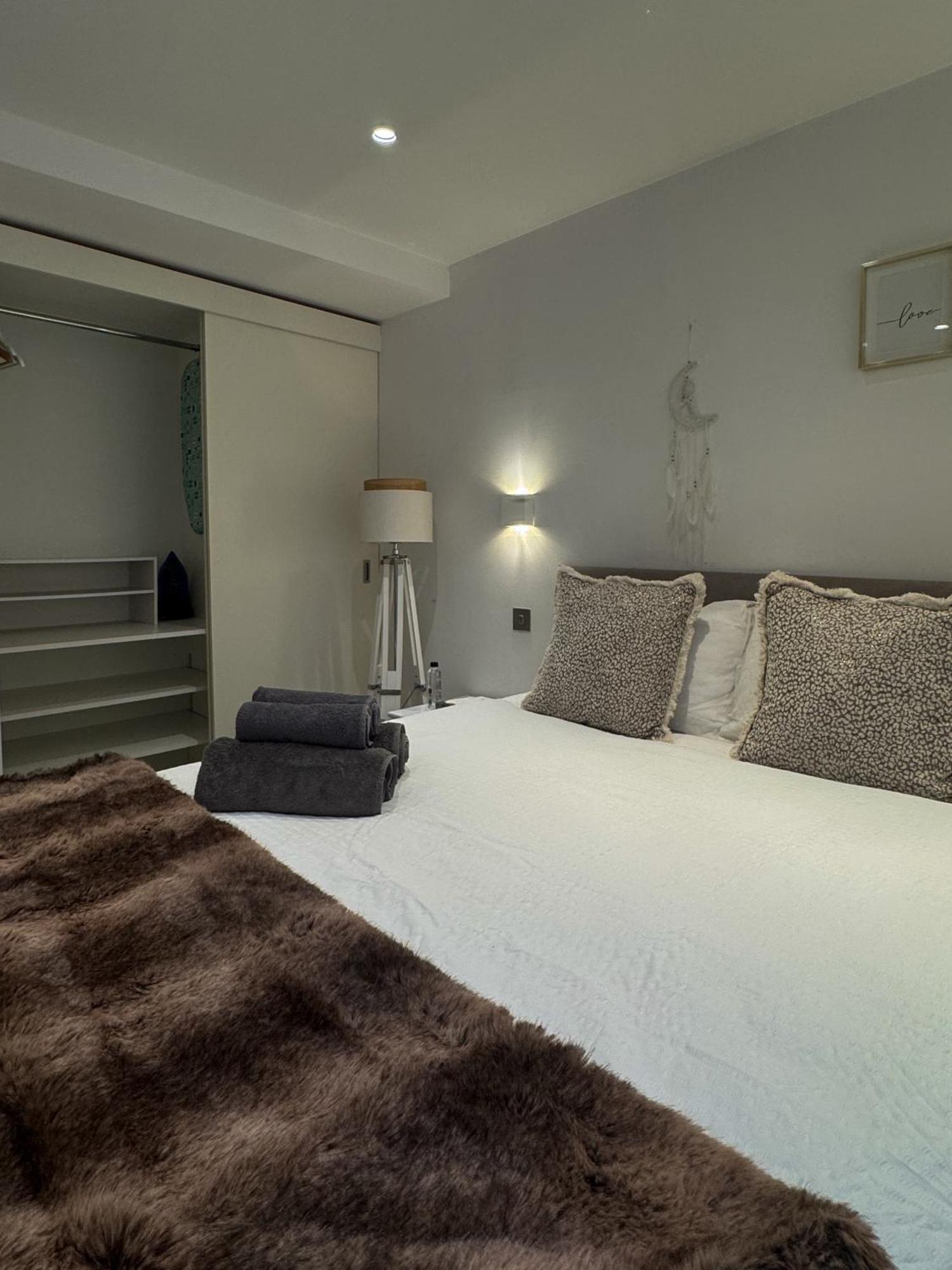 Mayfair 2 Beds Flat Near Bond Street, Opposite Selfridges On Oxford Street Londra Dış mekan fotoğraf